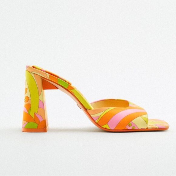 Zara Printed Heel Sandals - Picture 2 of 10